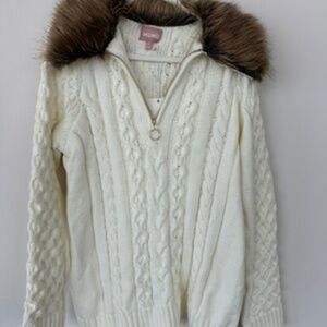 Show Me Your MuMu “Aspen Sweater” -M